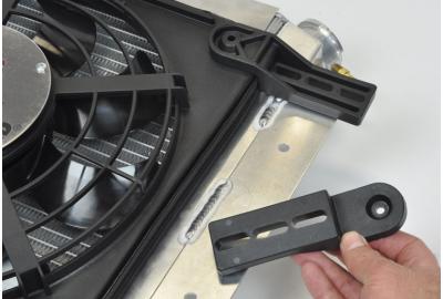 How to Mount an Electric Fan